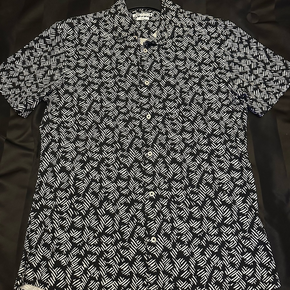 Zara Black and White Geometric Shirt
